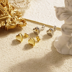 Herz Ohrstecker 18K Vergoldeter Titanstahl Mit Edelstahl Ohrposten Hochglanzpoliert Schmuck Für Damen