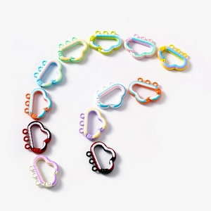 Cloud-shaped spring buckles in macaroon colors with 3 holes for DIY keychains