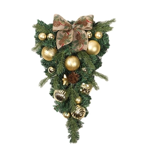 Hängender Weihnachts-PVC-Baum mit goldenen Kugeln und festlichen braunen Schleifen