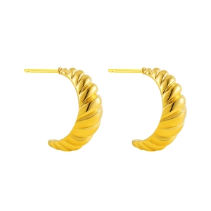 Detail of 18K gold-plated stainless steel C-hoop earrings with spiral textured pattern
