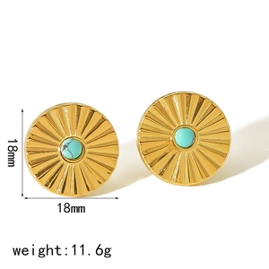 Retro golden 18mm sunburst disk earrings with turquoise bead and weight info
