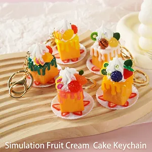 Realistischer Simulation Kuchen Schlüsselanhänger PVC Sahne Frucht Dessert Anhänger Tasche Charm Dekoratives Geschenk