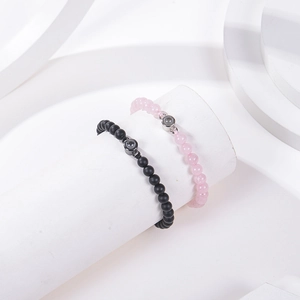 Projektions-Armbandset für Paare mit 100 Sprachen Ich liebe dich in Rosa und Schwarz