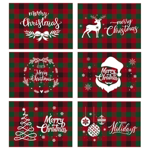 Manteles individuales navideños con cuadros rojos y verdes, motivos de Papá Noel y renos