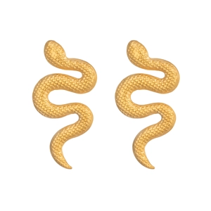 Boucles d'oreilles serpent dorées avec texture d'écailles en acier inoxydable poli