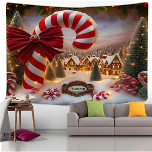 Détail d'une tapisserie de Noël montrant un chalet d'hiver et des sucres d'orge