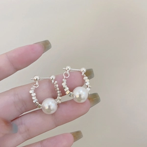 Minimalist silver needle geometric hoop earrings with pearls and crushed silver beads