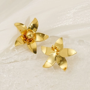18k gold plated stainless steel flower earrings with pearls and a glossy mirror finish