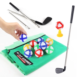 Golf-Set für drinnen und draußen mit Übungsmatte und tragbarem Schlägersystem