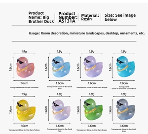 Detailed size chart of colorful resin ducks with sunglasses and dimensions of 1.6cm