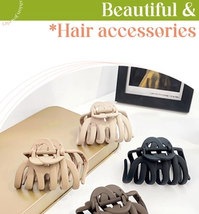Matte finish octopus hair claws set in cream, apricot, brown and black earth tones