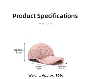 Berretto rosa in lana d'agnello specifiche tecniche con altezza 13cm e tesa 8cm