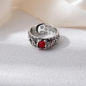Retro silver Pixiu ring with red garnet stone and engraved Buddhist heart sutra script
