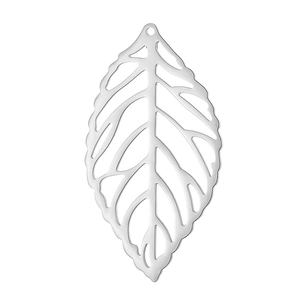 Minimalist hollow stainless steel leaf pendant necklace accessory with natural metal gloss