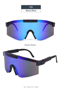 Detail view of sport sunglasses in C5 Black/Blue with mirror lens and paint splash pattern