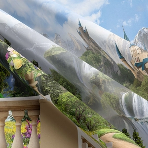 Makro-Detail der Köperstoff-Textur und hochauflösend bedruckte Fantasie-Schlosslandschaft