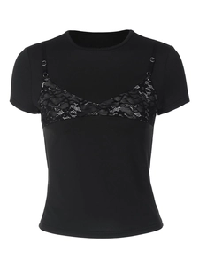 Eng anliegendes schwarzes T-Shirt mit Fake-Zweiteiler-Spitze und Schleifendetail