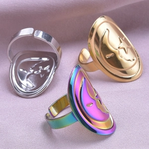 Bagues ajustables lune et étoile en acier inoxydable or, argent et fini iridescent