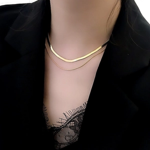 French style double-layer gold snake chain necklace with minimalist stacked design for women