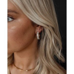 Boucles D'oreilles Créoles En Acier Inoxydable Plaquées Or Avec Zircon Rectangulaire Coloré Luxe En Forme De C