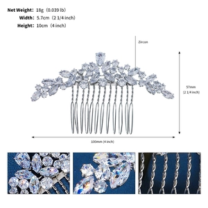 Détail macro d'un peigne de mariée en zircon avec dimensions de 5,7cm de large et 10cm de haut