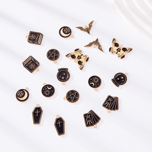 18-piece Halloween skull butterfly Gothic black and gold alloy pendant set for jewelry making