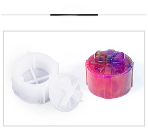 Silicone mold set for DIY resin gift boxes with a decorative bow lid and gradient finish