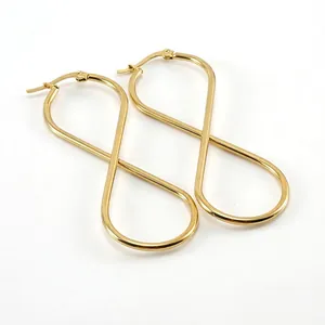 Pendientes de mujer en acero de titanio dorado pulido con diseño de infinito