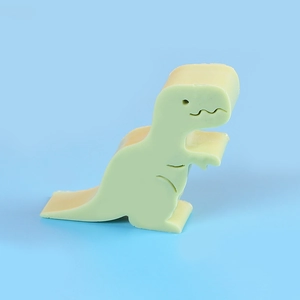 Vue détaillée du moule en silicone de dinosaure 3D pour gâteaux et bougies DIY