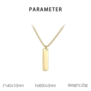 Detailed view of golden rectangle pendant necklace with technical size and weight specs