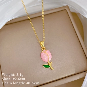 Detail showing tulip pendant dimensions 1x2.6cm and 3.1g weight on white silk cloth