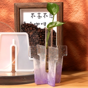 Detailed DIY epoxy resin mold set for test tube vase featuring purple glitter resin finish