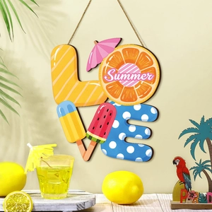 Sommerliches LOVE Holz-Hängeschild mit Wassermelonen und Eis Motiven für die Wanddekoration