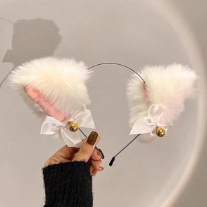 Serre-tête oreilles de chat en peluche blanche avec nœuds blancs et clochettes dorées