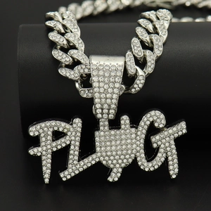 Hip Hop PLUG Letter Pendant Necklace Iced Out Alloy Rhinestone Cuban Link Rope Chain Jewelry For Men Women Rap Streetwear