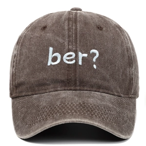 Vintage washed cotton baseball cap with ber? embroidery and curved brim for outdoor wear