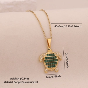 Size specifications of gold turtle pendant with green cubic zirconia on a 40+5cm chain