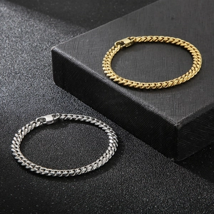 Cuban Link Bracelet Stainless Steel Polished Hip Hop Style Fashion Jewelry For Men And Women Durable Chain Accessory