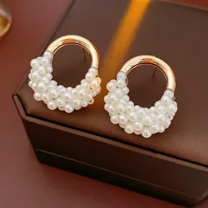 Orecchini A Cerchio A Forma Di U In Stile Francese Vintage Per Donna Lega Con Künstliche Perle Sintetiche E Perno In Argento Chic Retro