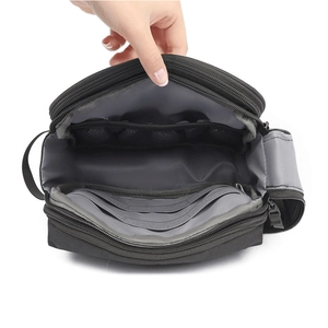 Wasserdichte Reise-Kulturtasche mit geräumigen Innenfächern und Netztasche