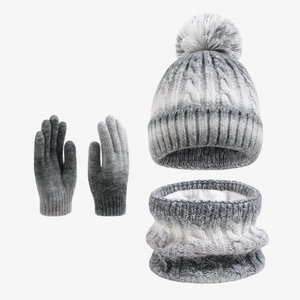 Dreiteiliges Winterset mit grauem Strickhut mit Farbverlauf, Fleecheschal und Handschuhen