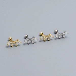 Elegant s925 silver fan-shaped cartilage earrings with sparkling cubic zirconia stones