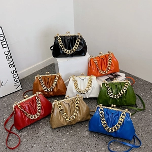 Fashionable retro oil leather pleated cloud bags with metal chains in 8 versatile colors