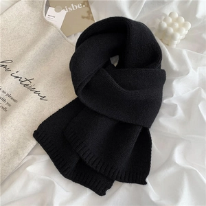 Écharpe d'hiver noire épaisse en maille pour couples avec texture côtelée et toucher doux