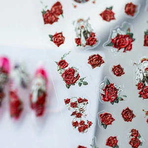 Adesivi per unghie 3D gotici con rose rosse e scheletri su pellicola trasparente sottile