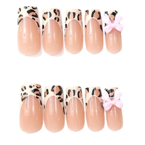 Leopard print French press-on nails with 3D pink bows on a nude base, 10 piece set