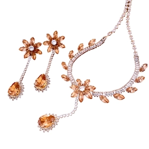 Set di gioielli vintage con pendenti a goccia in zircone ambra, collana e orecchini floreali