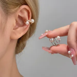 Exquisite pearl and zircon twisted ear cuff set in gold and silver plating for women