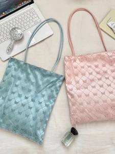 Sac Fourre-tout Matelassé Finition Satinée Broderie Nœud Style Coréen Sac À Main Décontracté Pour Femmes Doux Élégant