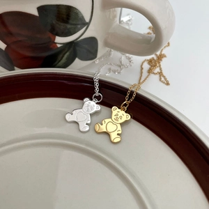 925 Sterling Silver Bear Pendant Necklace With Heart Detail Minimalist Jewelry For Women Girls Elegant Animal Style